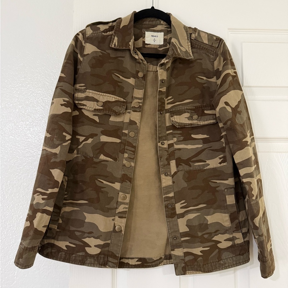 Forever 21 Camo Jacket - size small